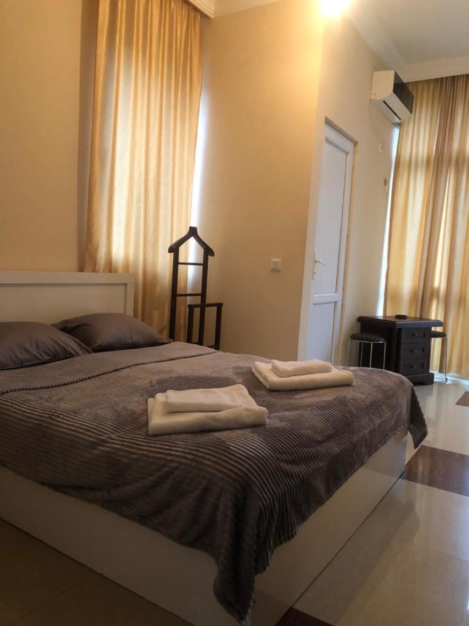 Twins Guest House By Black Sea Kobuleti Exterior foto